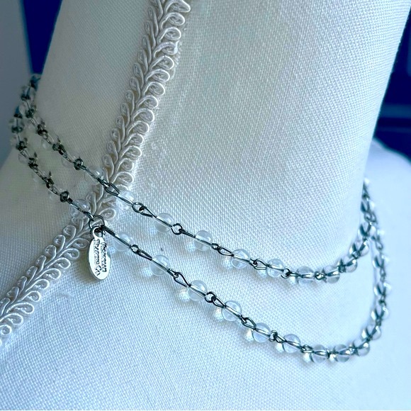 VICTORIAN TRADING CO. | Small Round Clear Beaded Necklace Silver Tone - Picture 8 of 8